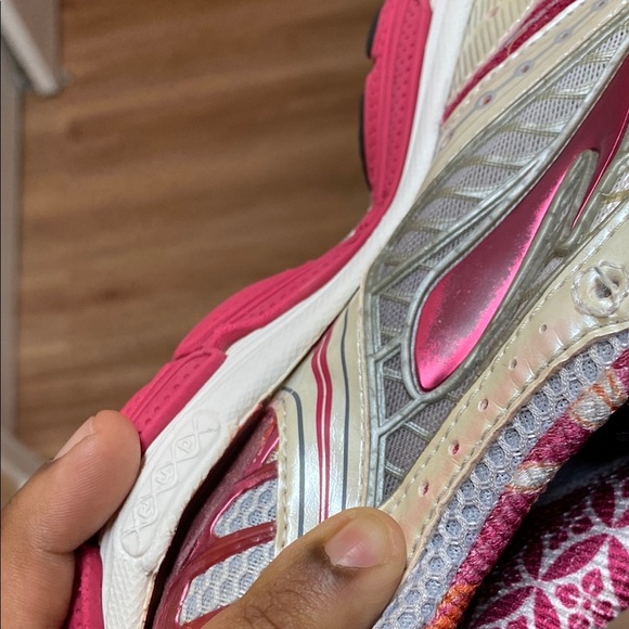 Brooks Glycerin 9 DNA Y2K Running Sneakers “Pink Cream White” - Picture 15 of 17